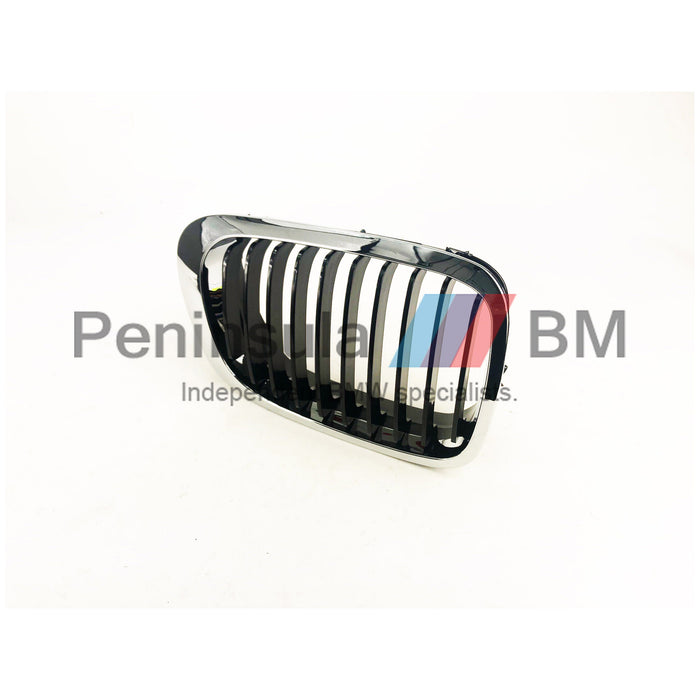 BMW Grille Right Black E46 Coupe Convertible 51138208684