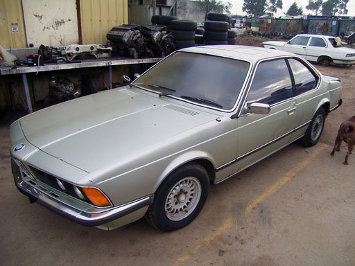S1746 6' E24 Coupe 633CSi M30 AUTO 1977/11