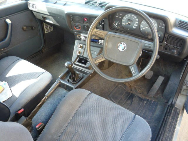 S1946 3' E21 Coupe 323i M20 MANUAL 1981/02