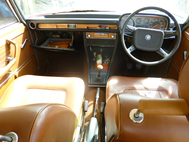 S2381 2500-3.3Li Sedan 3.0S M30 MANUAL 1971