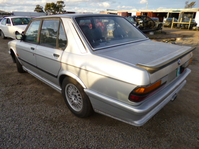 S2572 5' E28 Sedan M535i M30 MANUAL 1985/07