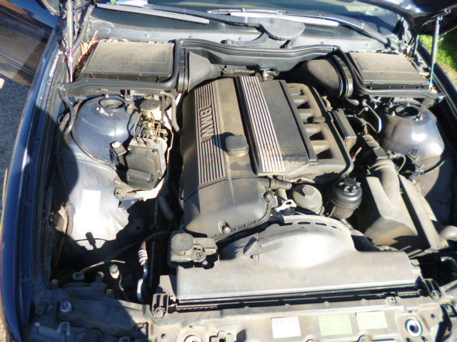S2661 5' E39 Sedan 525i M54 AUTO 2000/10 - Peninsula BM