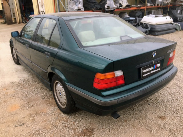 S2837 3' E36 Sedan 320i M50 AUTO 1994/11